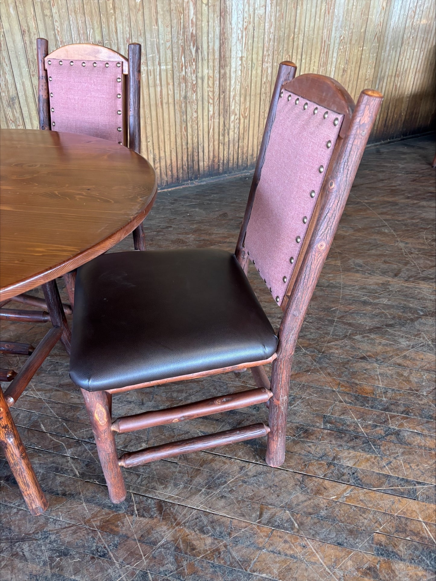 Pine Dining Table and 4 Chair Set - FREE SHIPPING