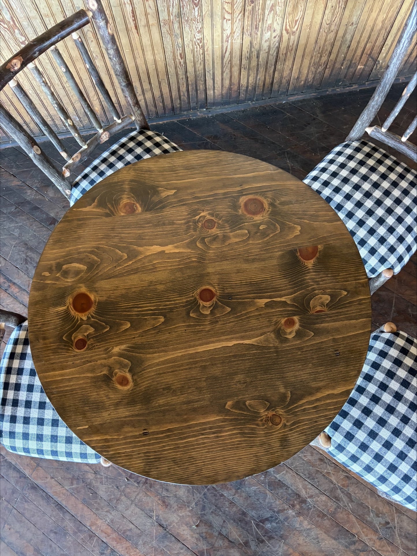 Pine Dining Table and 4 Chair Set - FREE SHIPPING