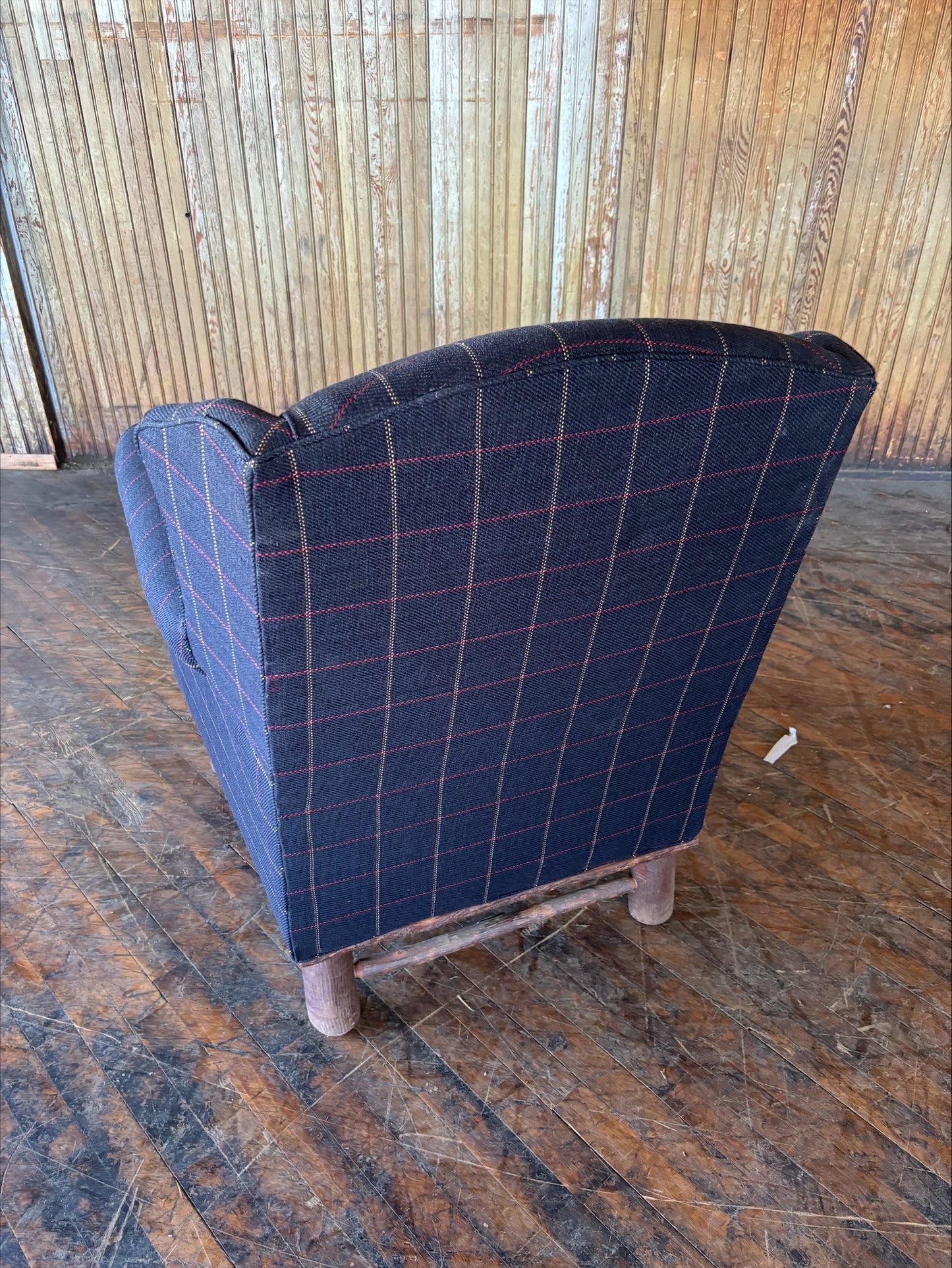 LCH360 Lounge Chair - FREE SHIPPING