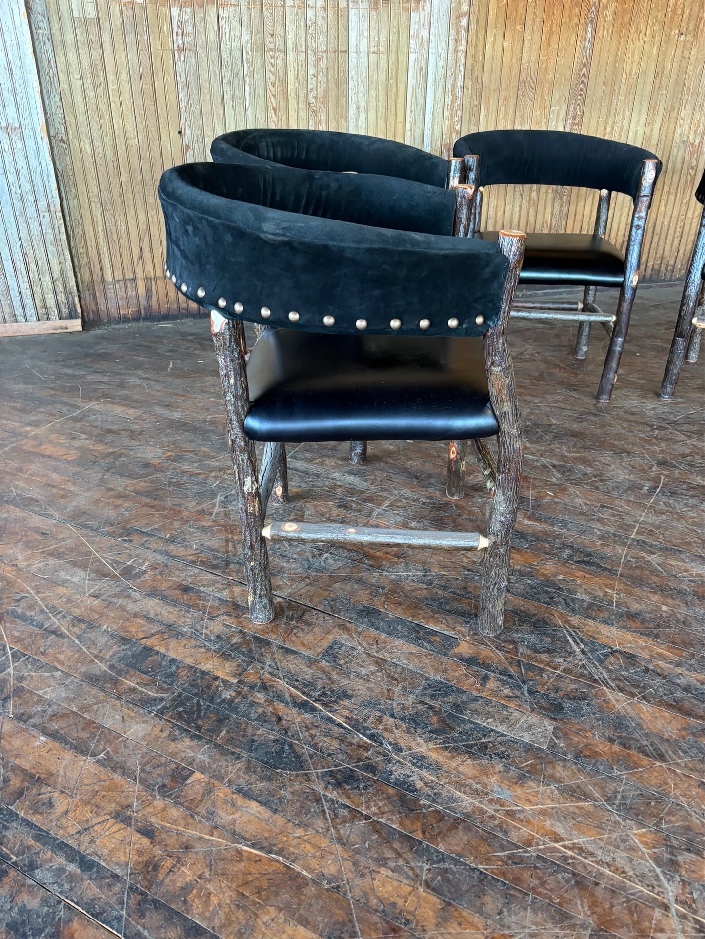 Horsehoe Chairs set of 4- FREE SHIPPING