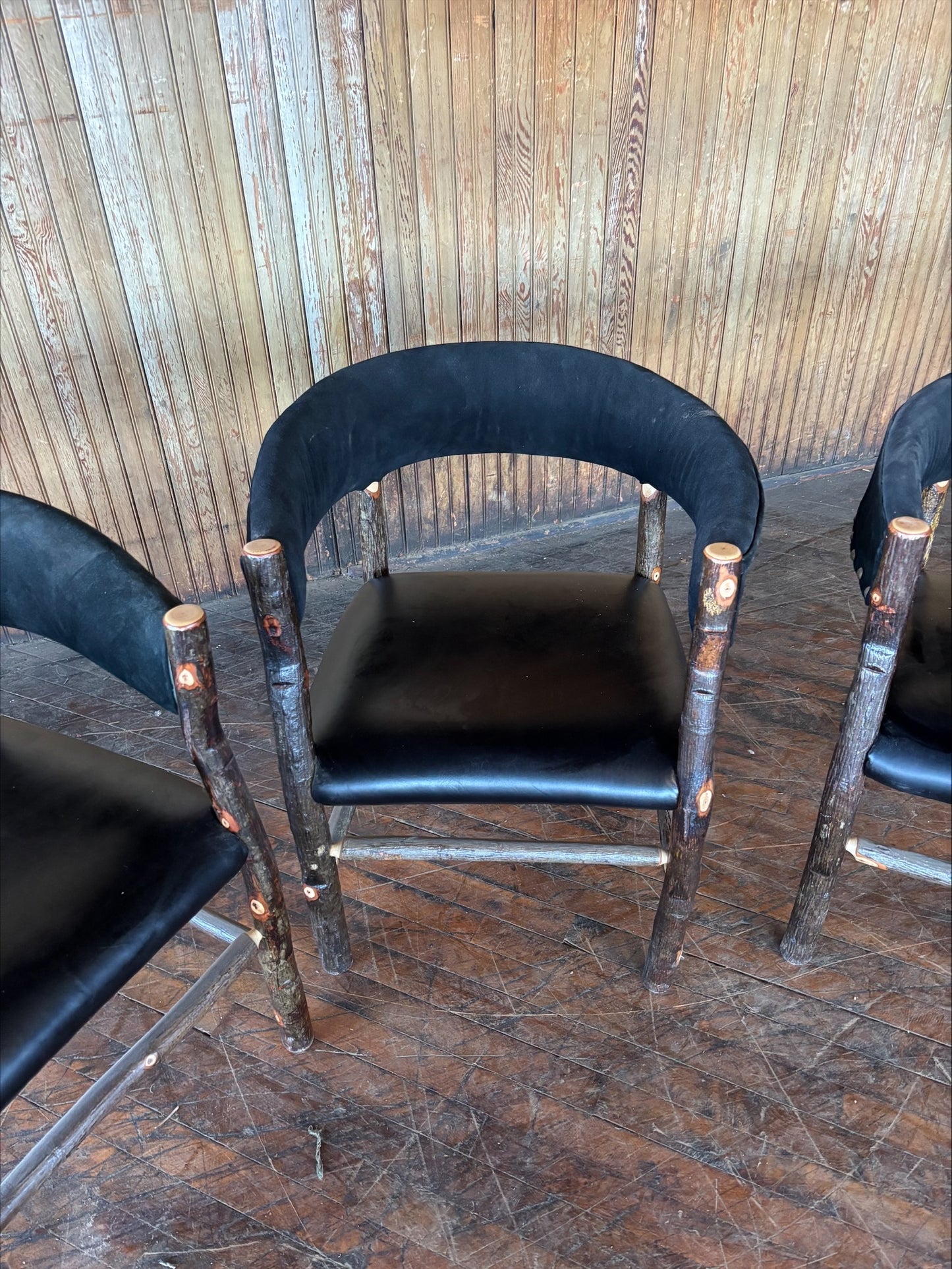 Horsehoe Chairs set of 4- FREE SHIPPING