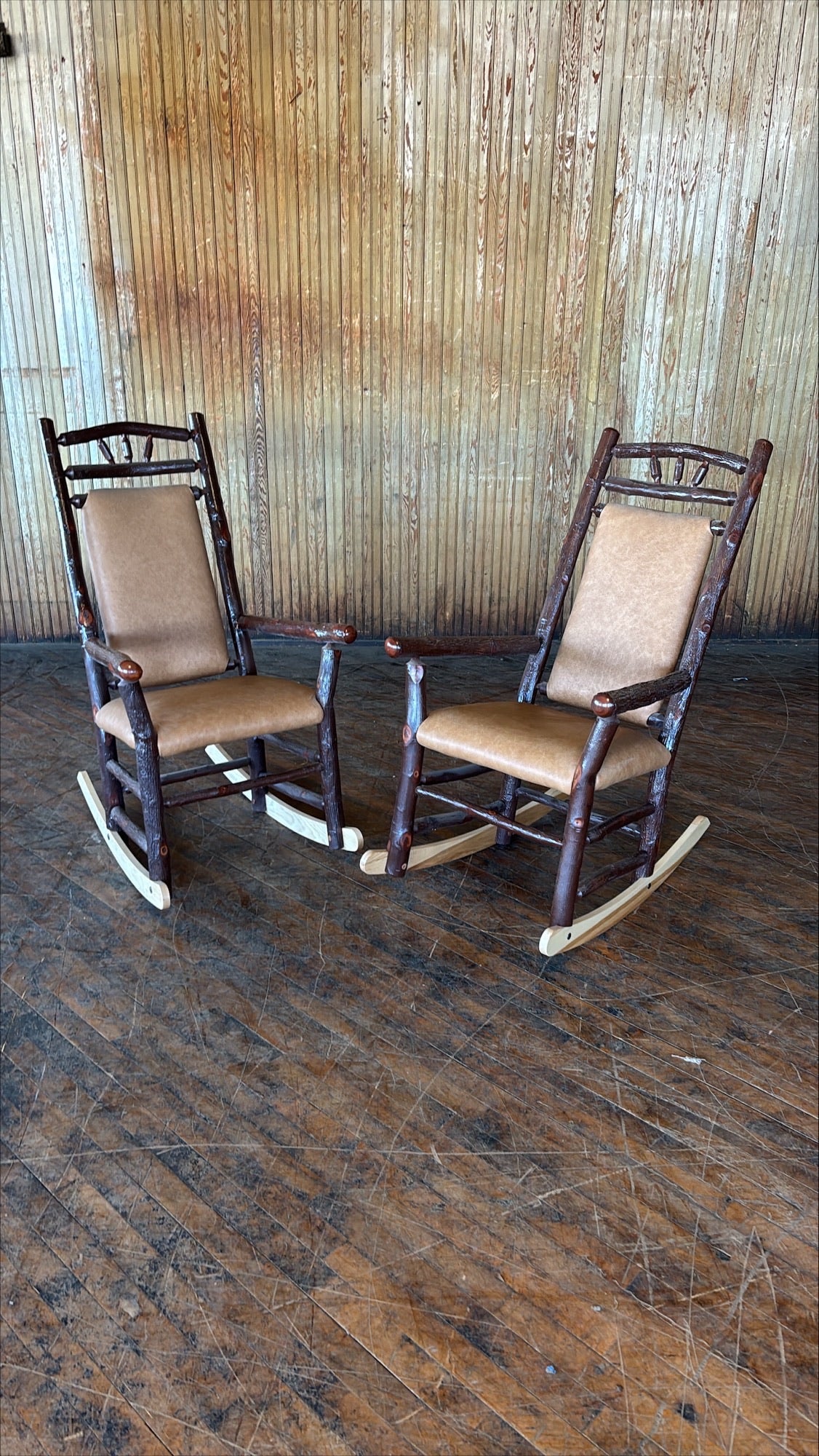 Wagon Wheel Leather Rocking Chair Set - FREE SHIPPING