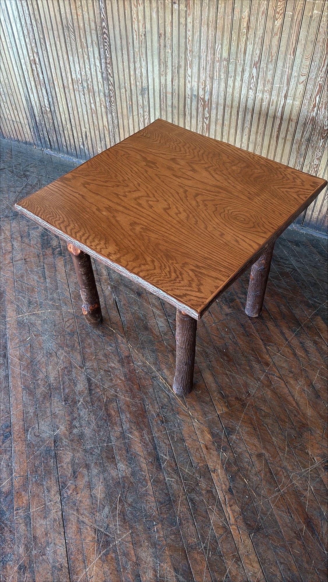 Oak Dining Table - FREE SHIPPING