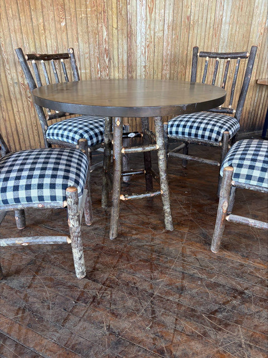 Pine Dining Table and 4 Chair Set - FREE SHIPPING