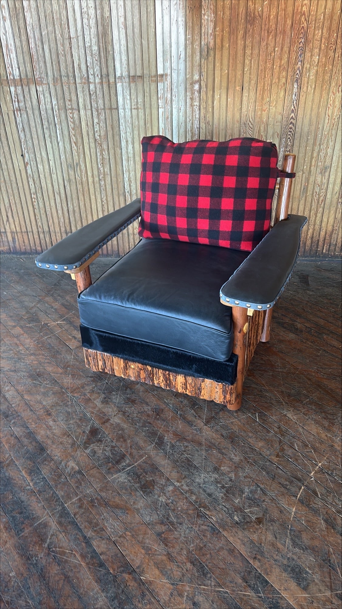 Cody Club Lounge Chair - FREE SHIPPING