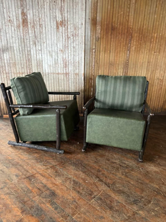 The Lodge Collection Cascade Chair Set - FREE SHIPPING