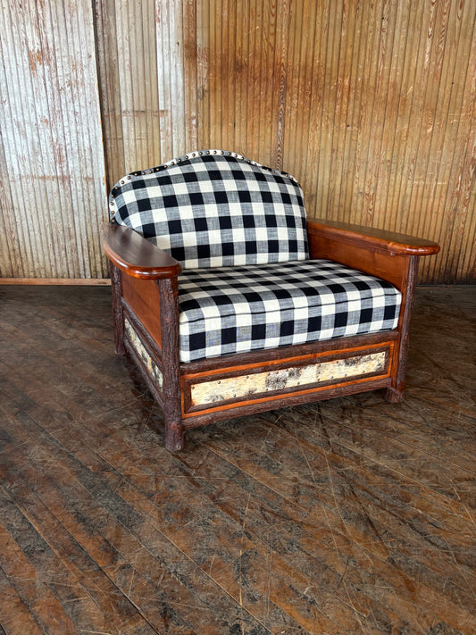 Woodland Lounge Chair in Pine- FREE SHIPPING