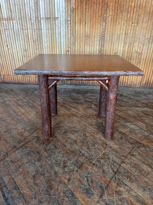 Oak Dining Table  - FREE SHIPPING